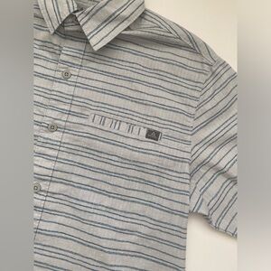 Ascend Short Sleeve Button Down Patterned Shirt with Front Pocket